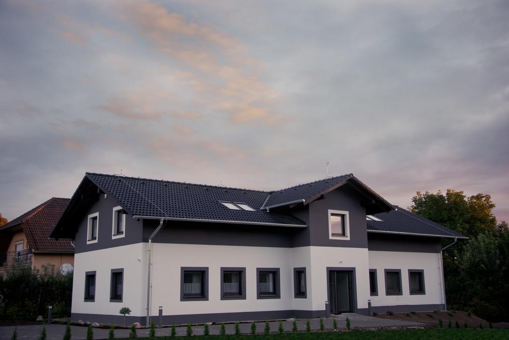 Apartmany Podhájska Exterior photo